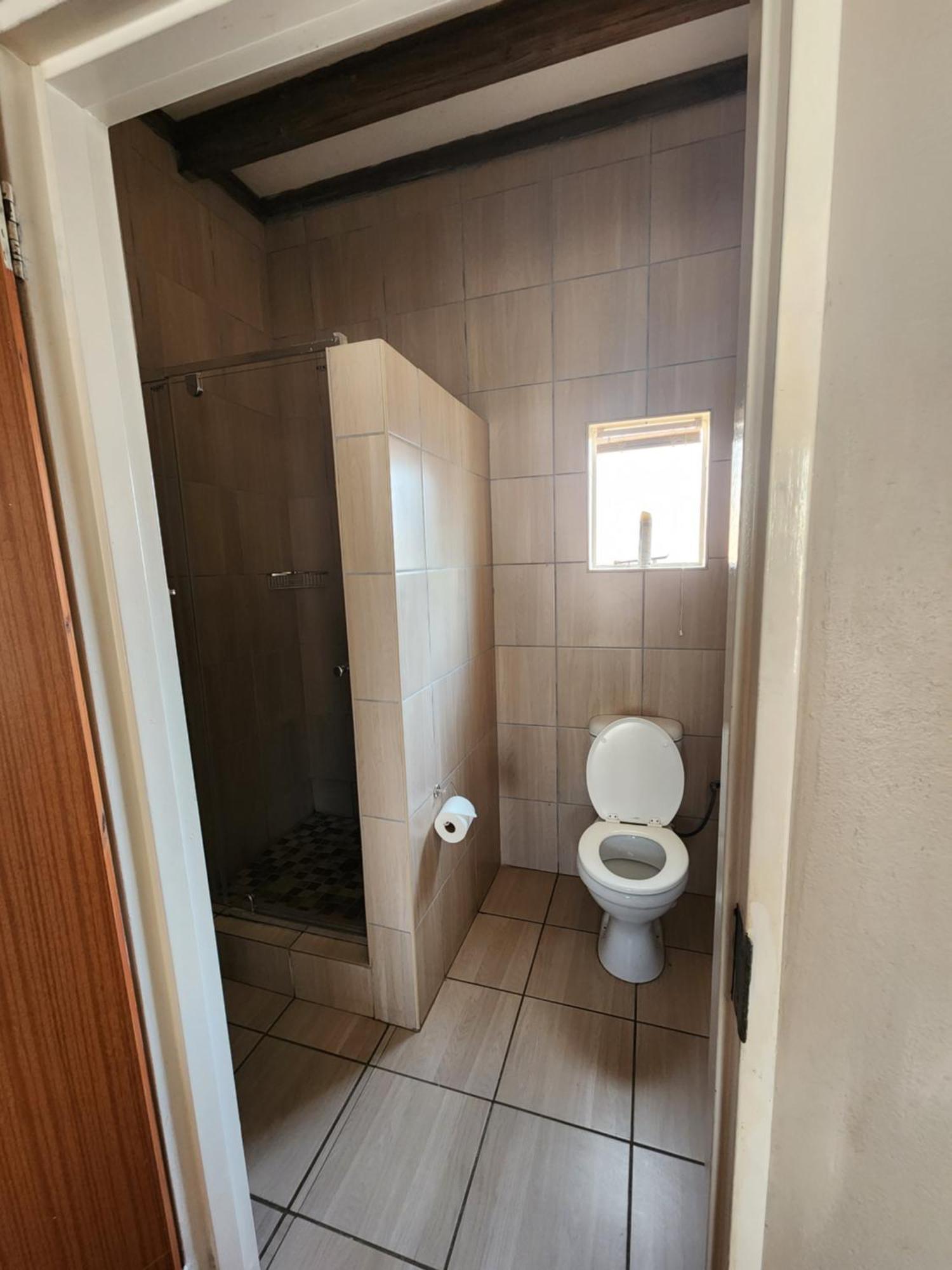Midway Overnight Rooms Kimberley Pokoj fotografie