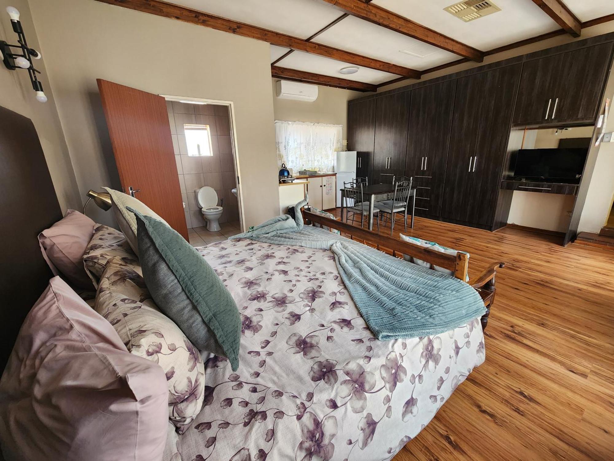 Midway Overnight Rooms Kimberley Pokoj fotografie